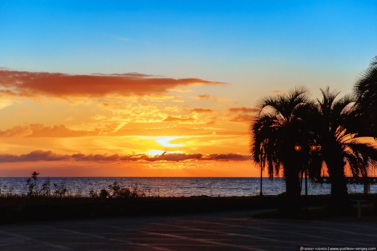 Абхазия Гагра закат
