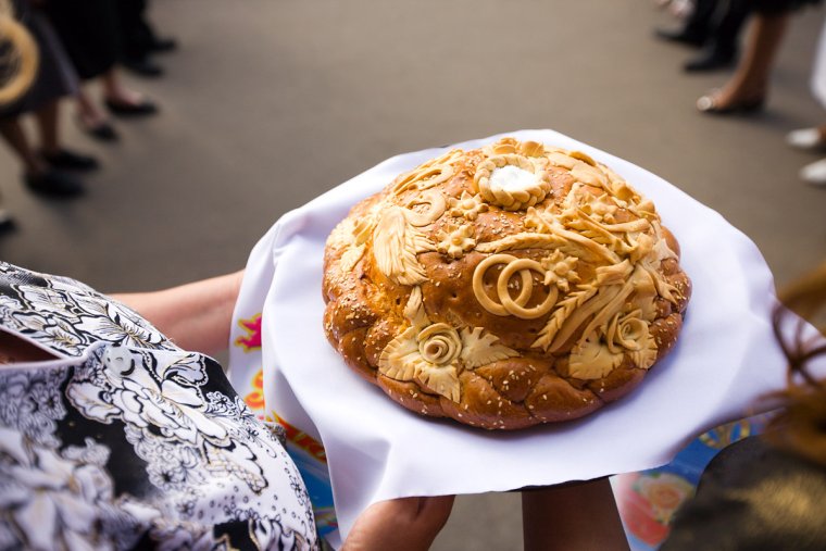 Хлебобулочные изделия каравай