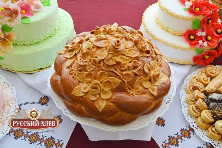 Фигурки на свадебный каравай