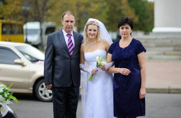 Платье на свадьбу сына для мамы