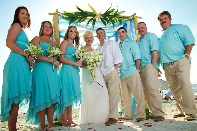 Свадьба в гавайском стиле