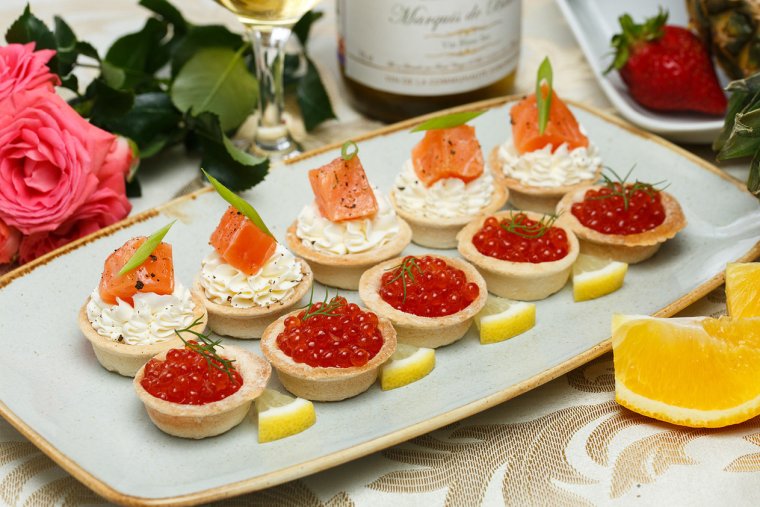Изысканные блюда закуски и кушанья