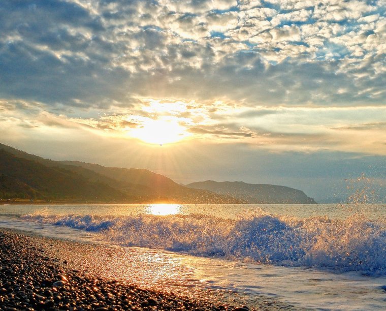 Рассвет на море в Крыму