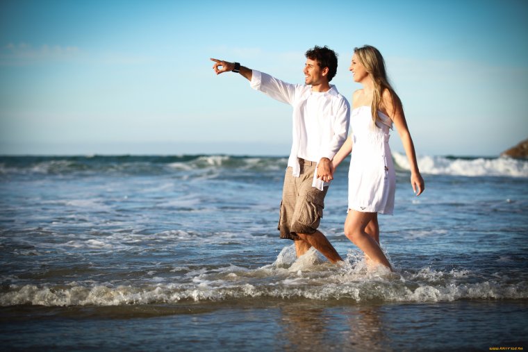 Прогулка на берегу моря