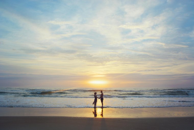 Море мужчина и женщина свадьба