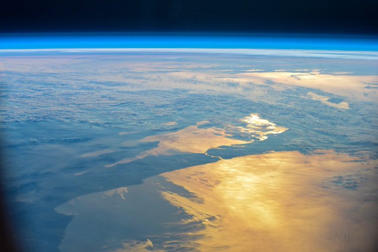 Каспийское море с космоса