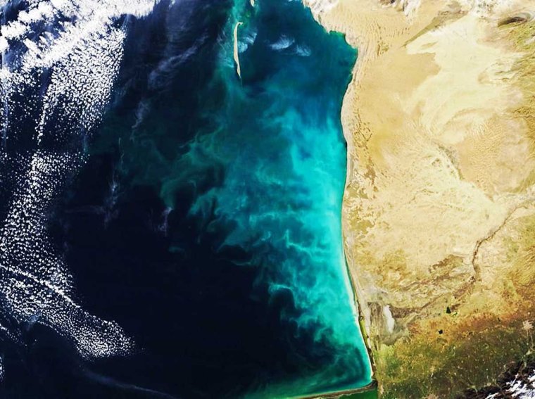 Азербайджан вид с космоса