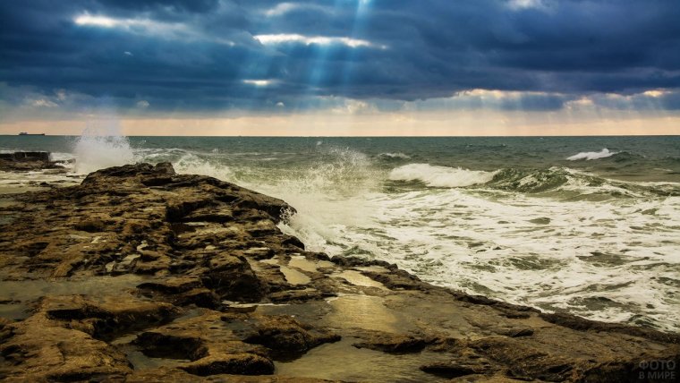 Каспийское море снимки со спутника