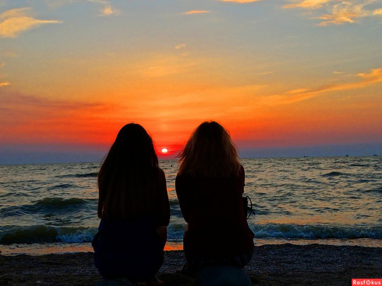 Лучшая подруга на закате
