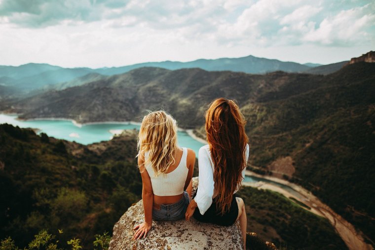 Подружки в горах