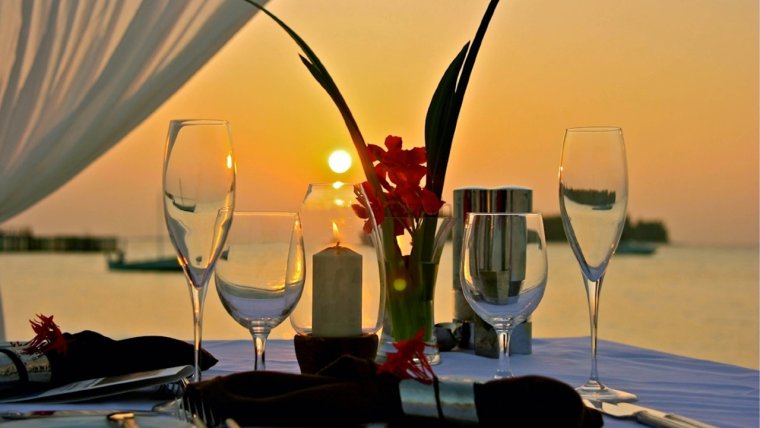 Море вино цветы