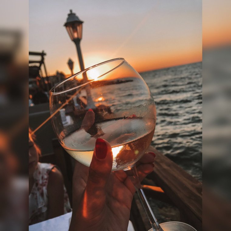 Вино на закате
