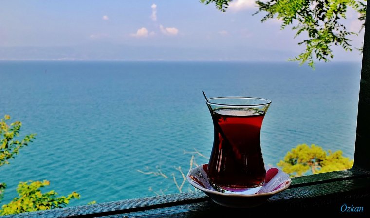 Чай с видом на море