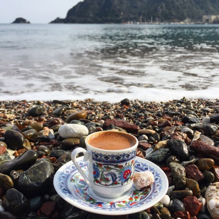 Пахнет морем