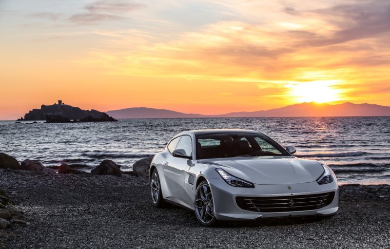 Ferrari gtc4lusso