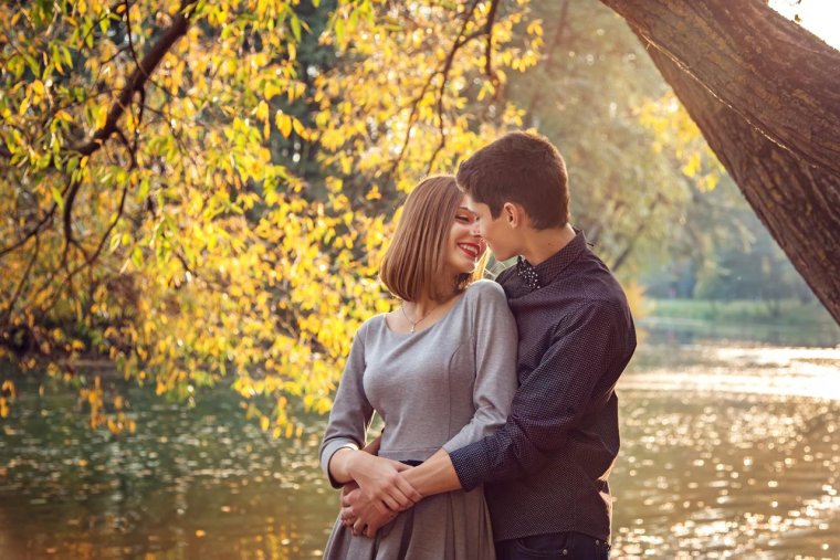 Влюбленные осенью