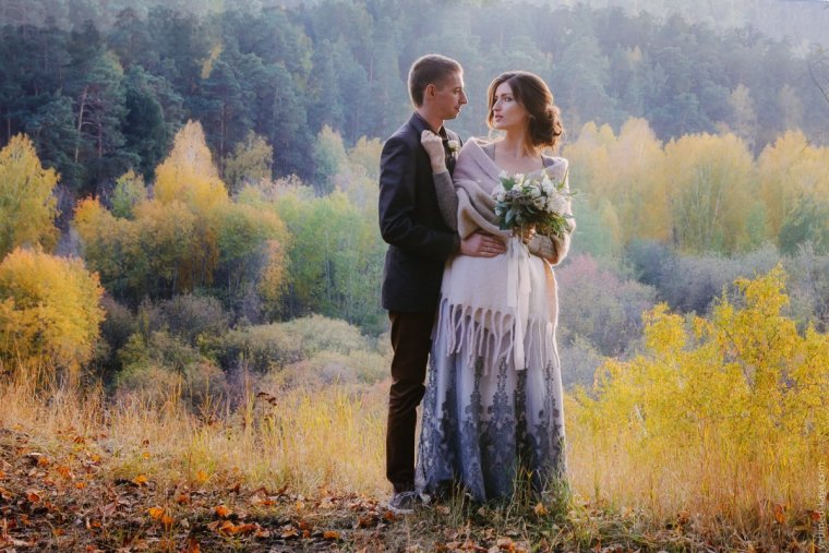 Осенняя Свадебная фотосессия в лесу