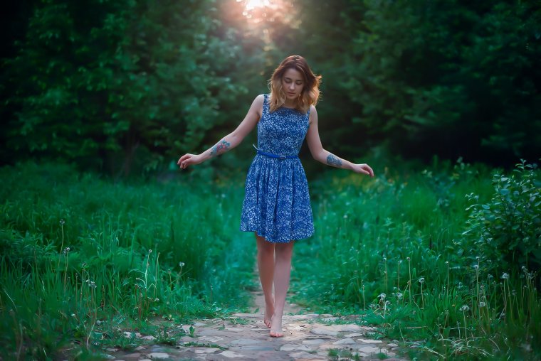 Красивые девушки в сарафанах