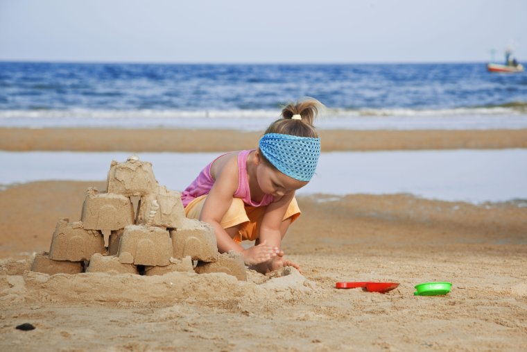 Веселые дети летом