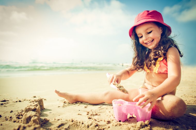 Дети на море