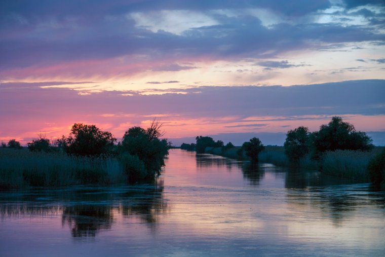 Волжские раскаты Астрахань