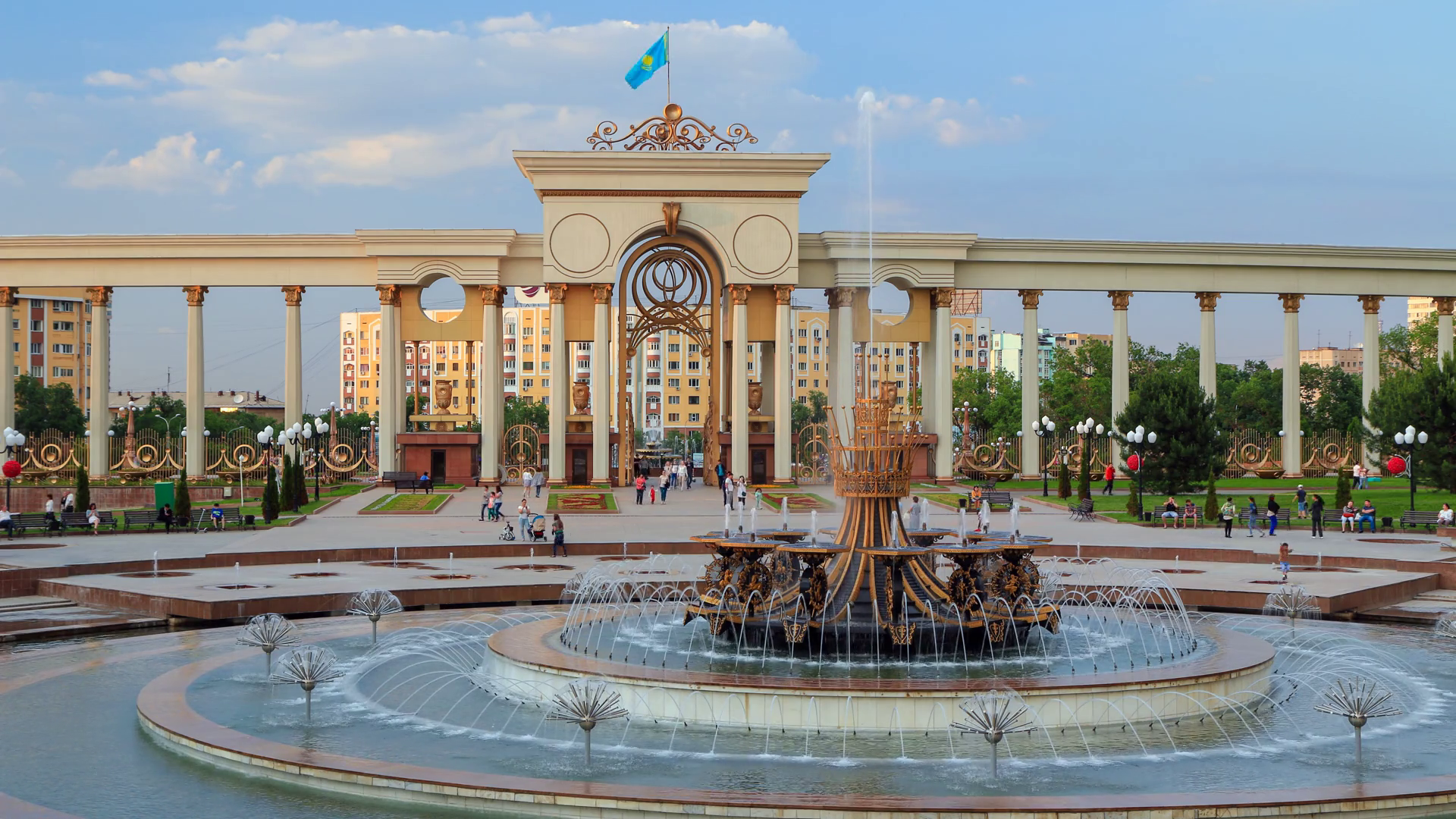 Парк первого президента Республики Казахстан. Парк имени первого президента Республики Казахстан (Актобе). Парк президента Алматы. Шымкент тараз