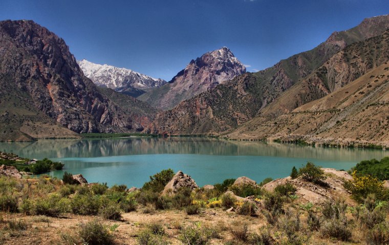 Озеро Искандеркуль