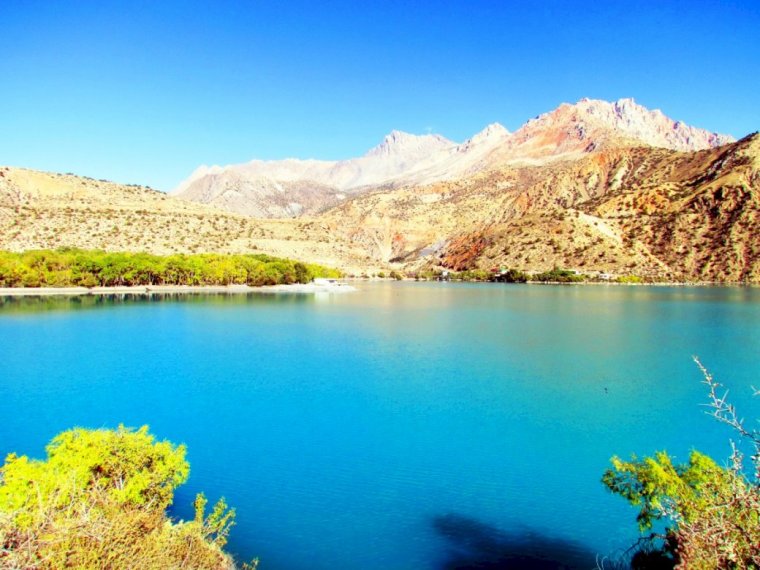 Худжанд озеро