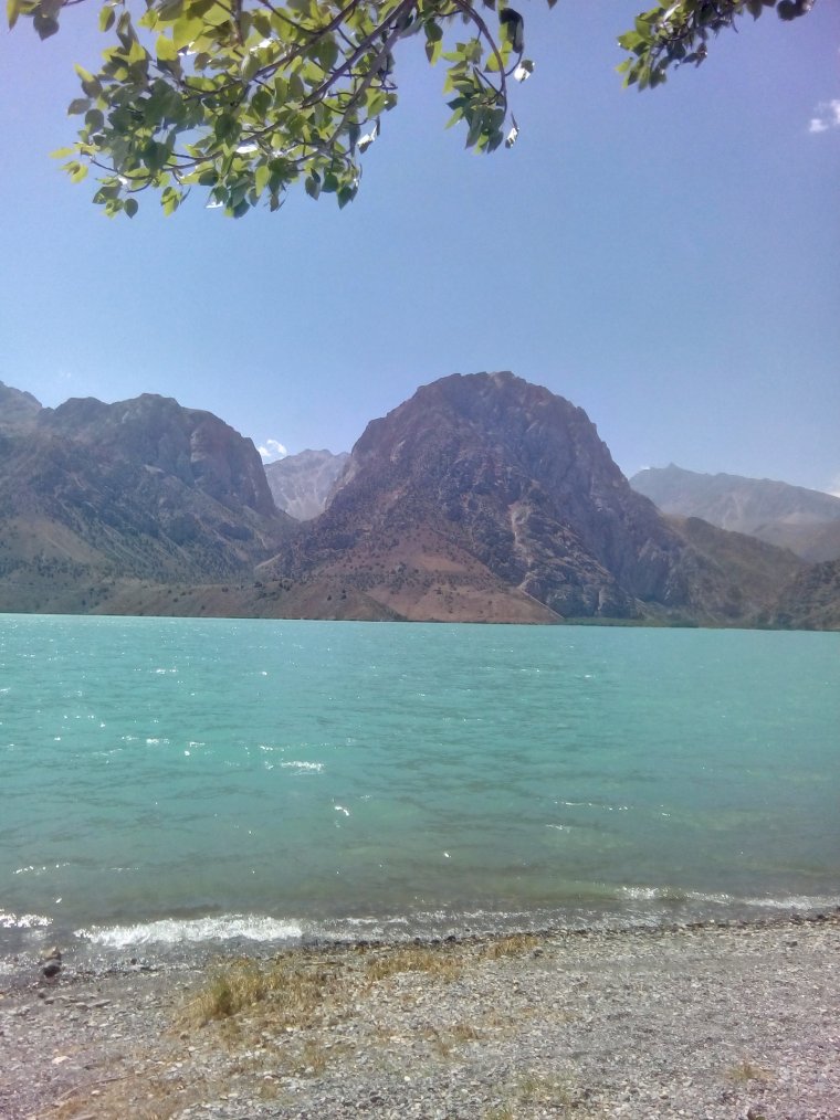 Фанские горы озеро Искандеркуль