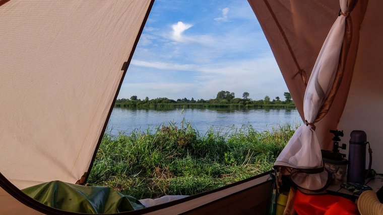 Палатка костер