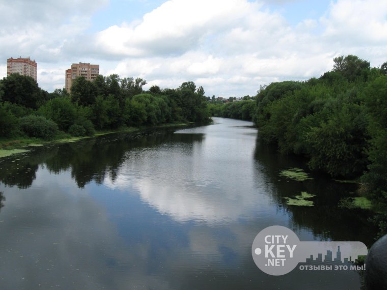 Река Пахра в Московской области