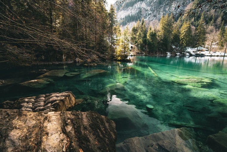 Блаузее голубое озеро