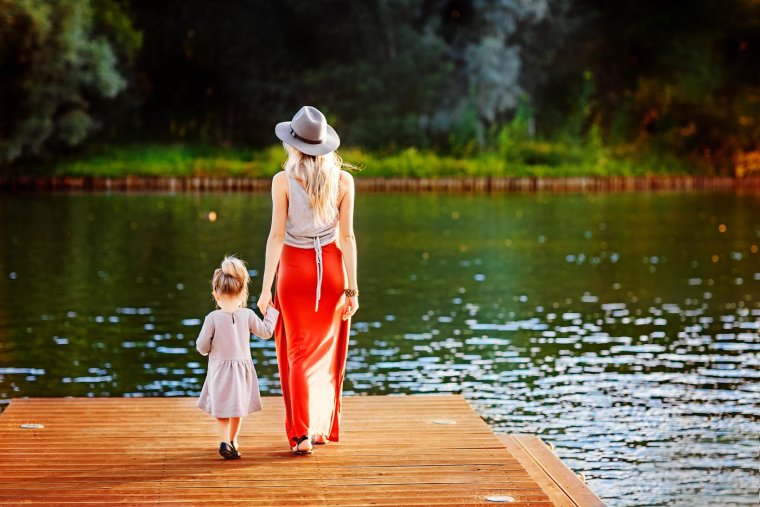 Фотосессия у реки дети