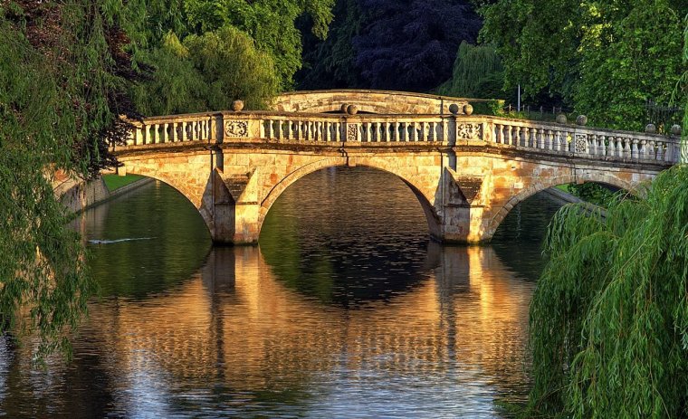 Мост каменный Англия