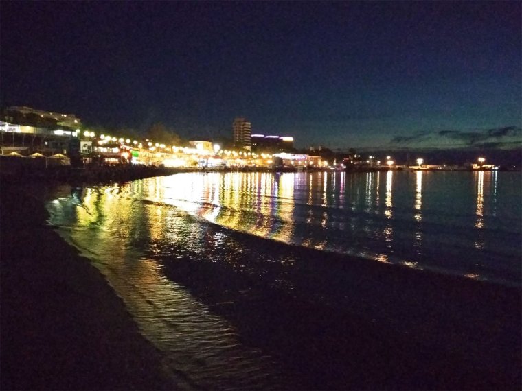 Анапа набережная ночью