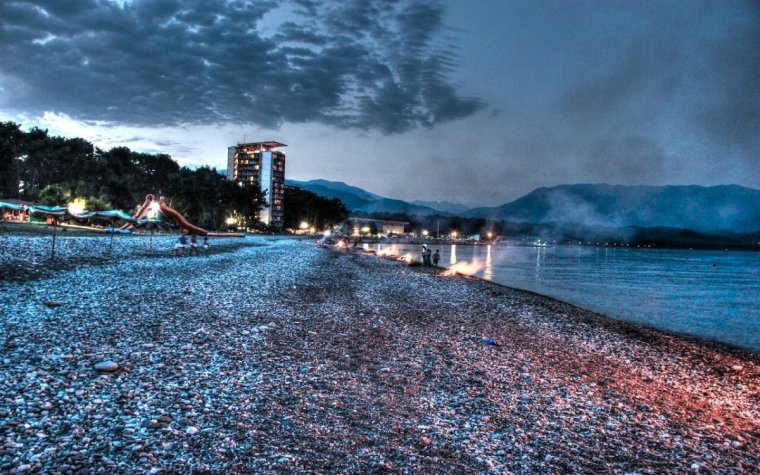 Черное море Адлер набережная