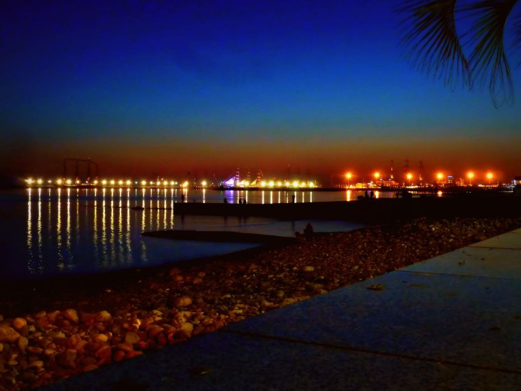 Набережная Адлера ночная