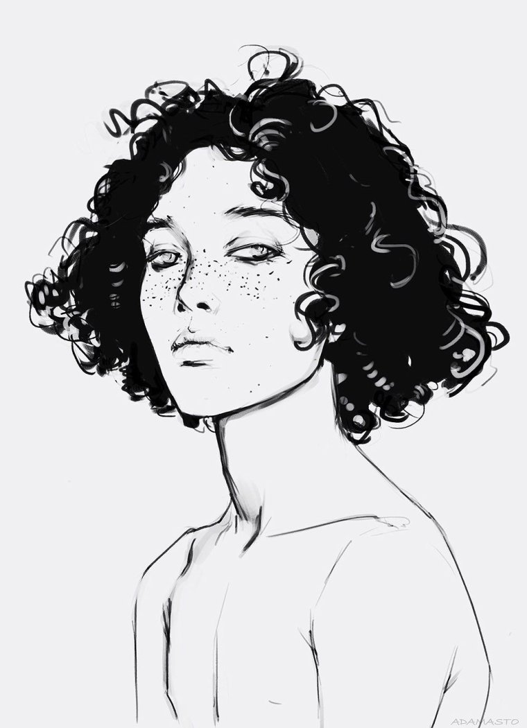 Девочка с каштановыми кудрявыми волосами