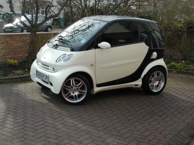 Mercedes Smart car