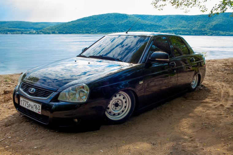 Приора седан