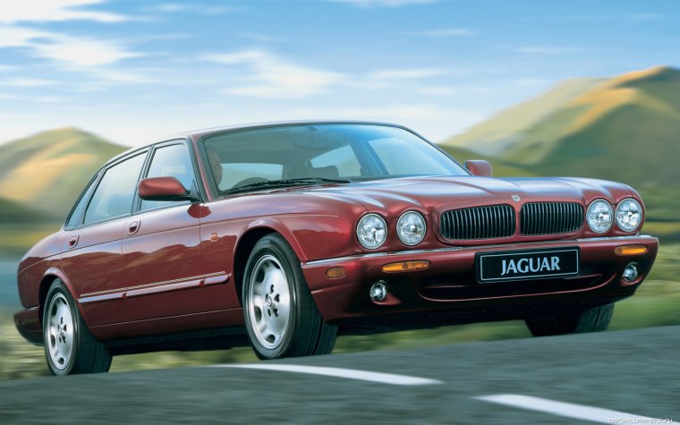 Новый Jaguar XJ 2020