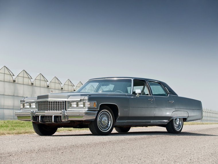 Cadillac Fleetwood Brougham 1975