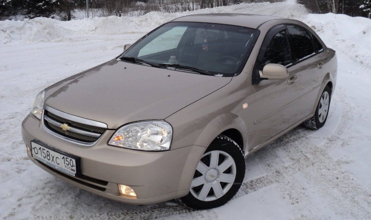 Шевроле Лачетти седан бежевый