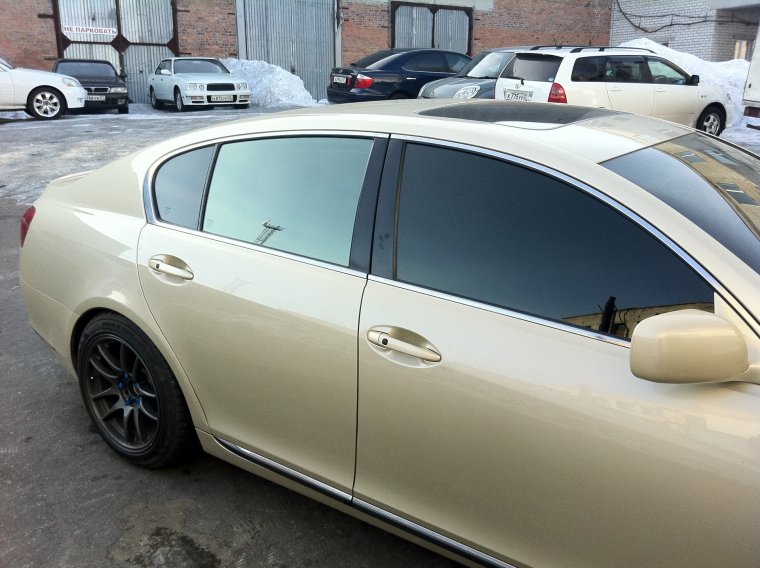 Зеркальная тонировка Лексус