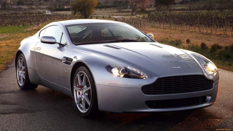 Aston Martin v8 Vantage 2005