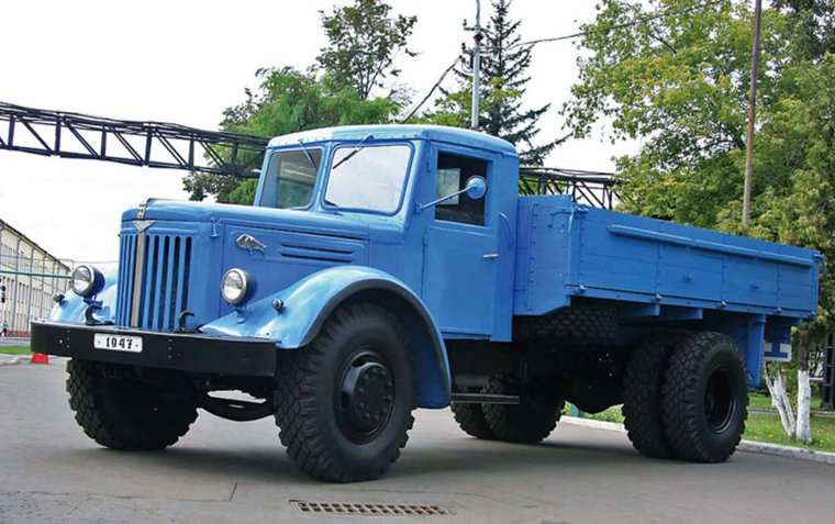МАЗ-200 грузовой