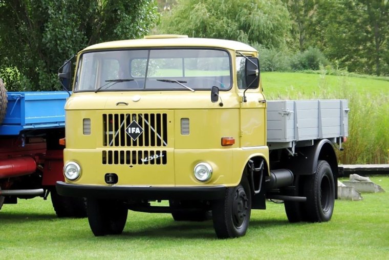 IFA w50 самосвал