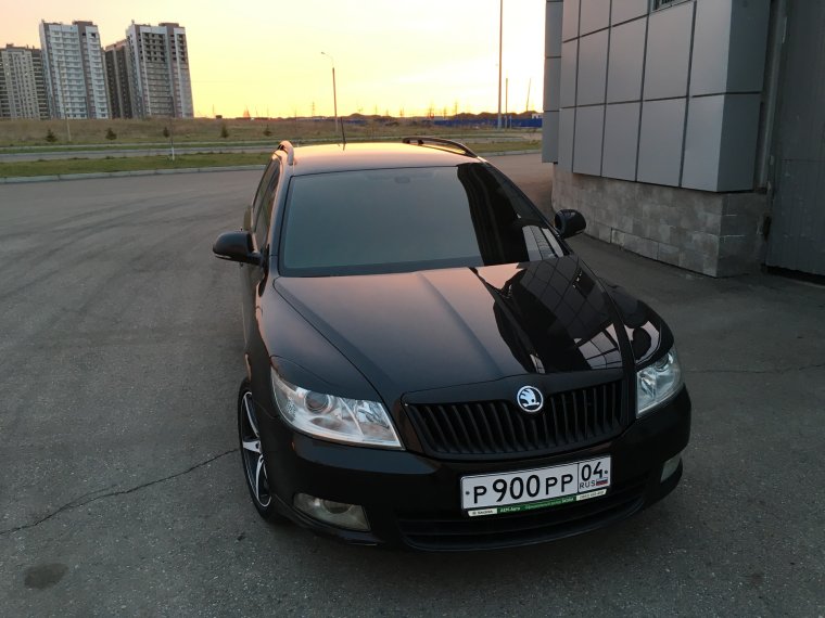 Шкода Октавия ф7 черная