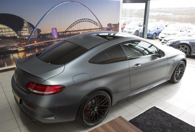 Мерседес серый графит матовый e63s