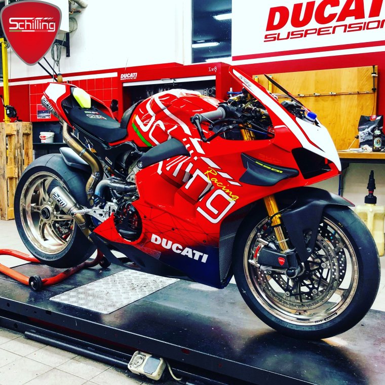Ducati 1299 Panigale черный